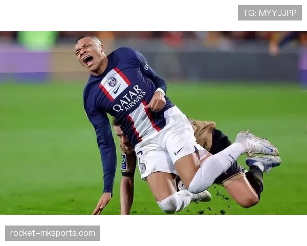 西甲绿白荣耀再创佳绩，稳健发挥赢得球迷热烈支持