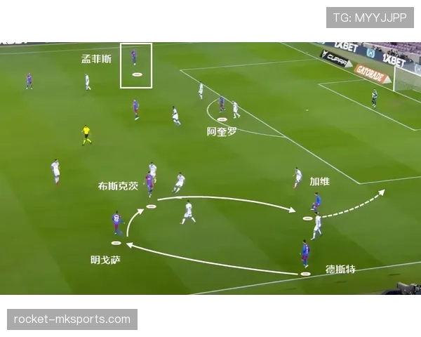 蒋光太防守稳健、出球能力突出，技术特点彰显中卫核心价值